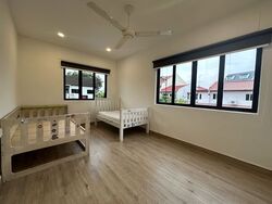 Serangoon Park (D13), Terrace #559196341